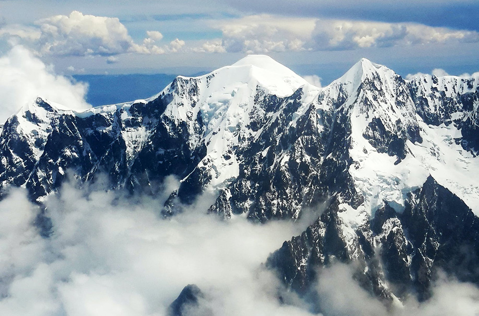 About-L&C TEXTILES,INC